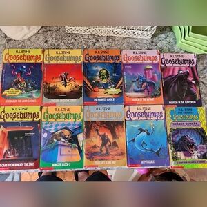 Lot of Goosebumps books